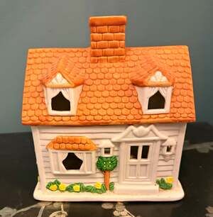 Vintage PartyLite Ceramic Cottage Tealight Candle Holder Orange Roof Flowers 7”